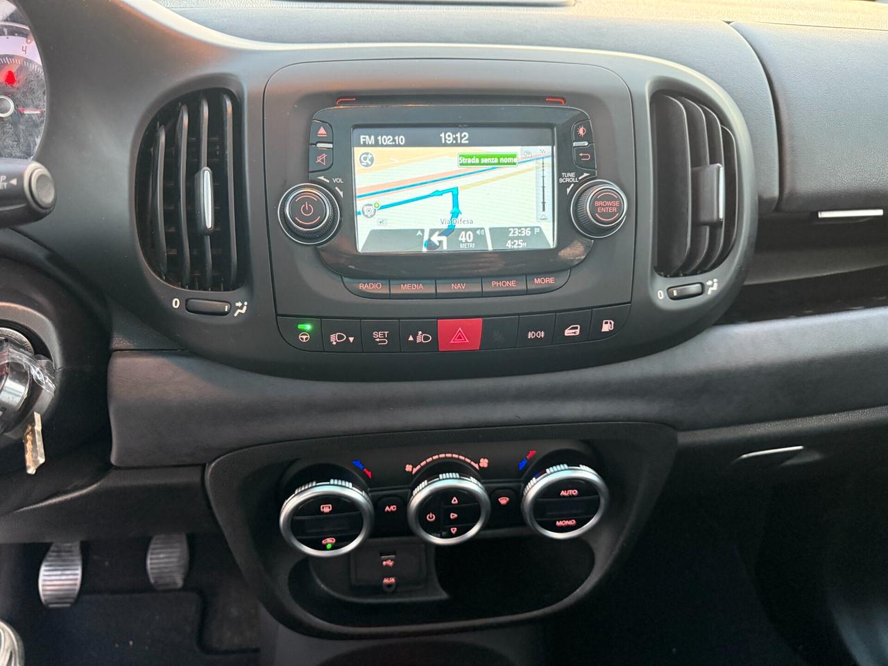 FIAT 500L ANNO 2015 1.4 BENZINA/GPL 120 CV * LEGGI