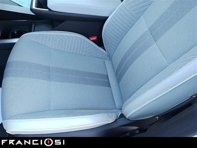 RENAULT Scenic Techno long range 220cv