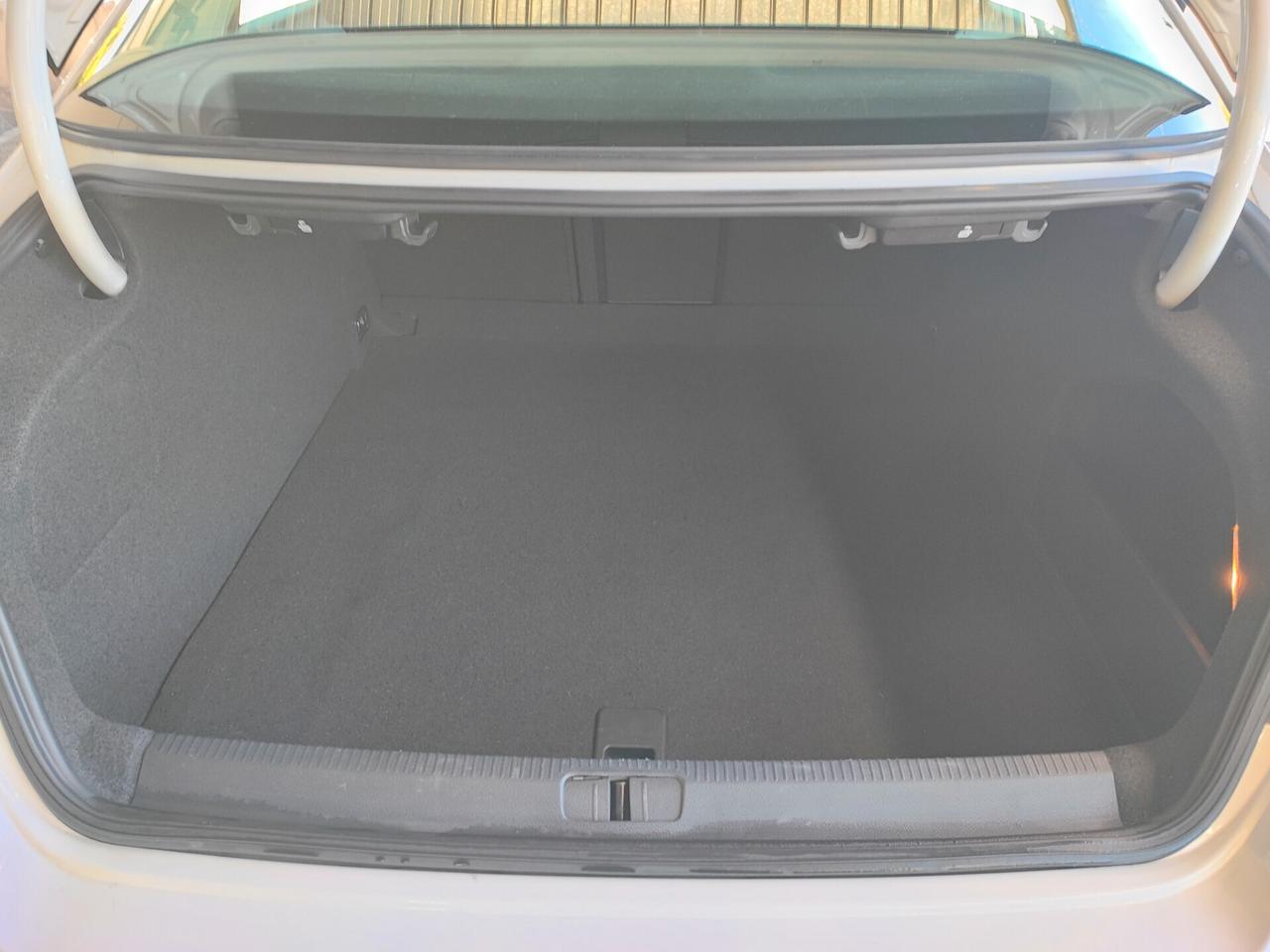 Volkswagen CC Business 2.0 TDI 170 CV DSG BlueMotion Technology