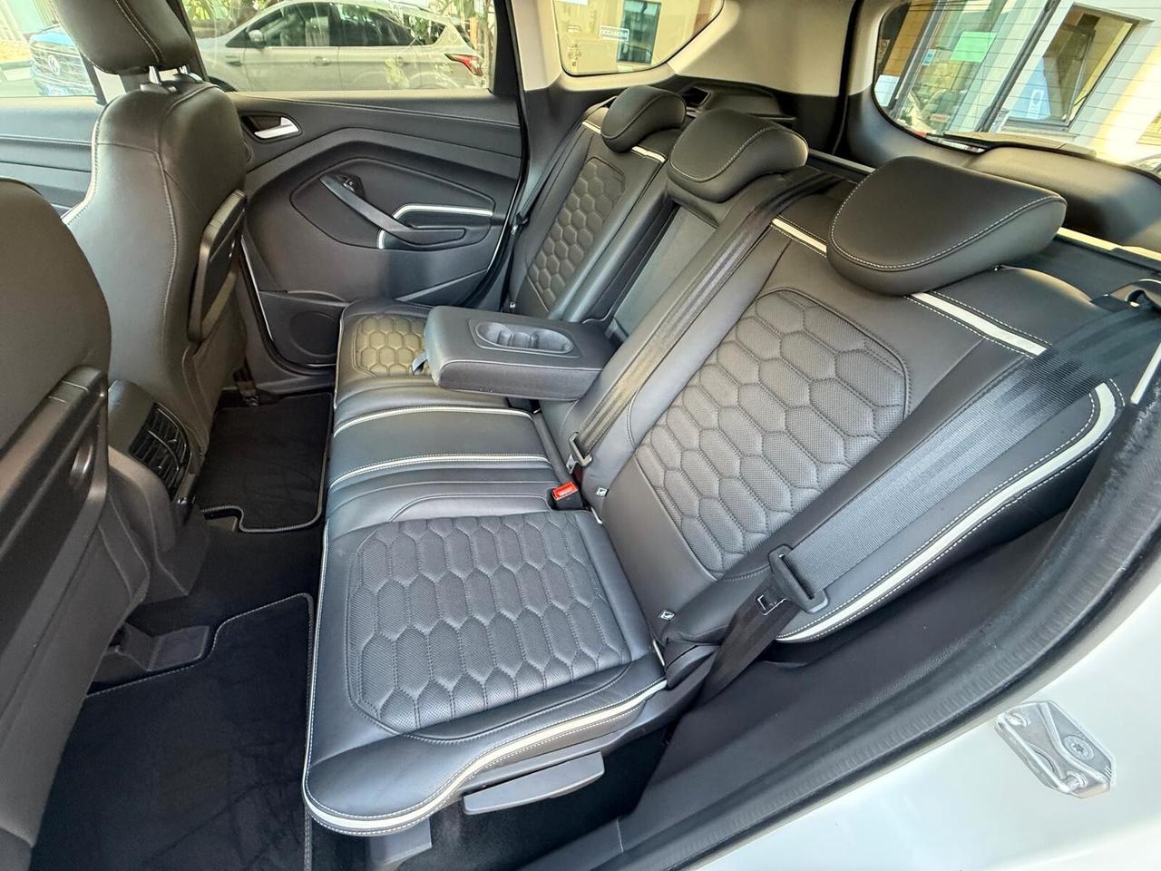 Ford Kuga 2.0 TDCI 180 CV S&S 4WD Powershift Vignale