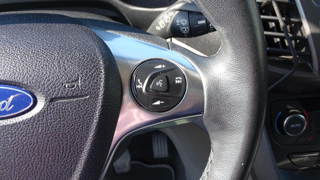 FORD Tourneo Connect Gran 1.5 tdci 120cv Active