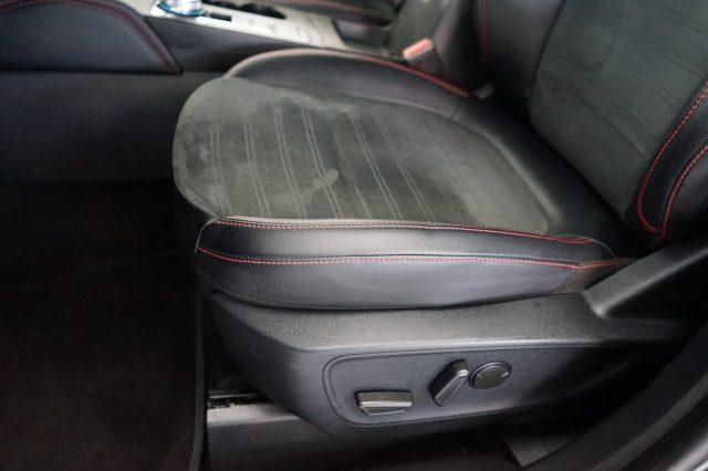 FORD Kuga 2.5 Full Hybrid 190 CV AWD ST-Line X