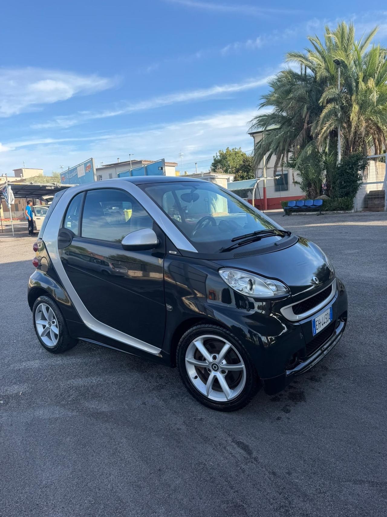 Smart ForTwo 1000 52 kW coupé passion