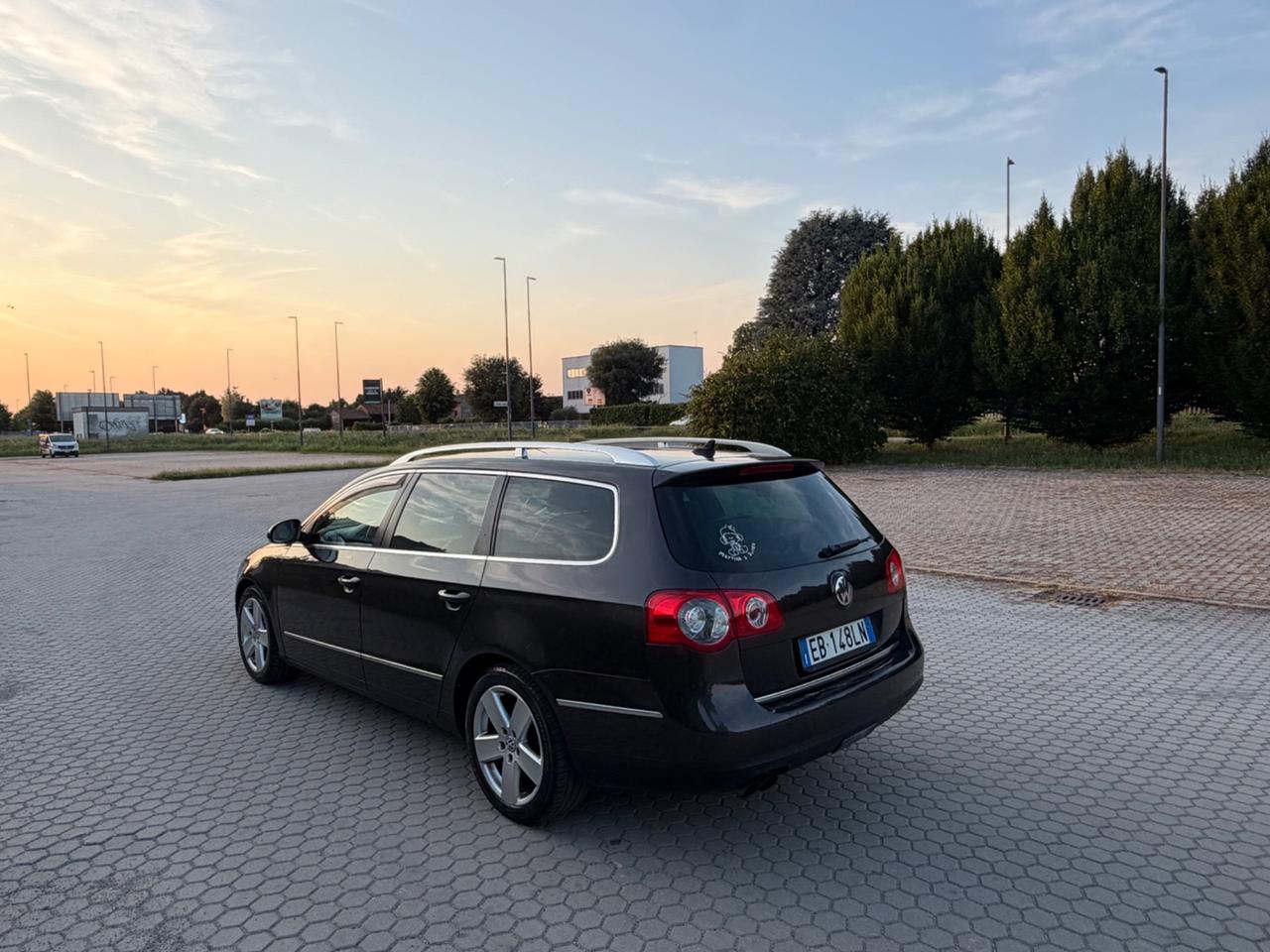 Volkswagen Passat 2.0 TDI DPF 4mot. Var. Highline