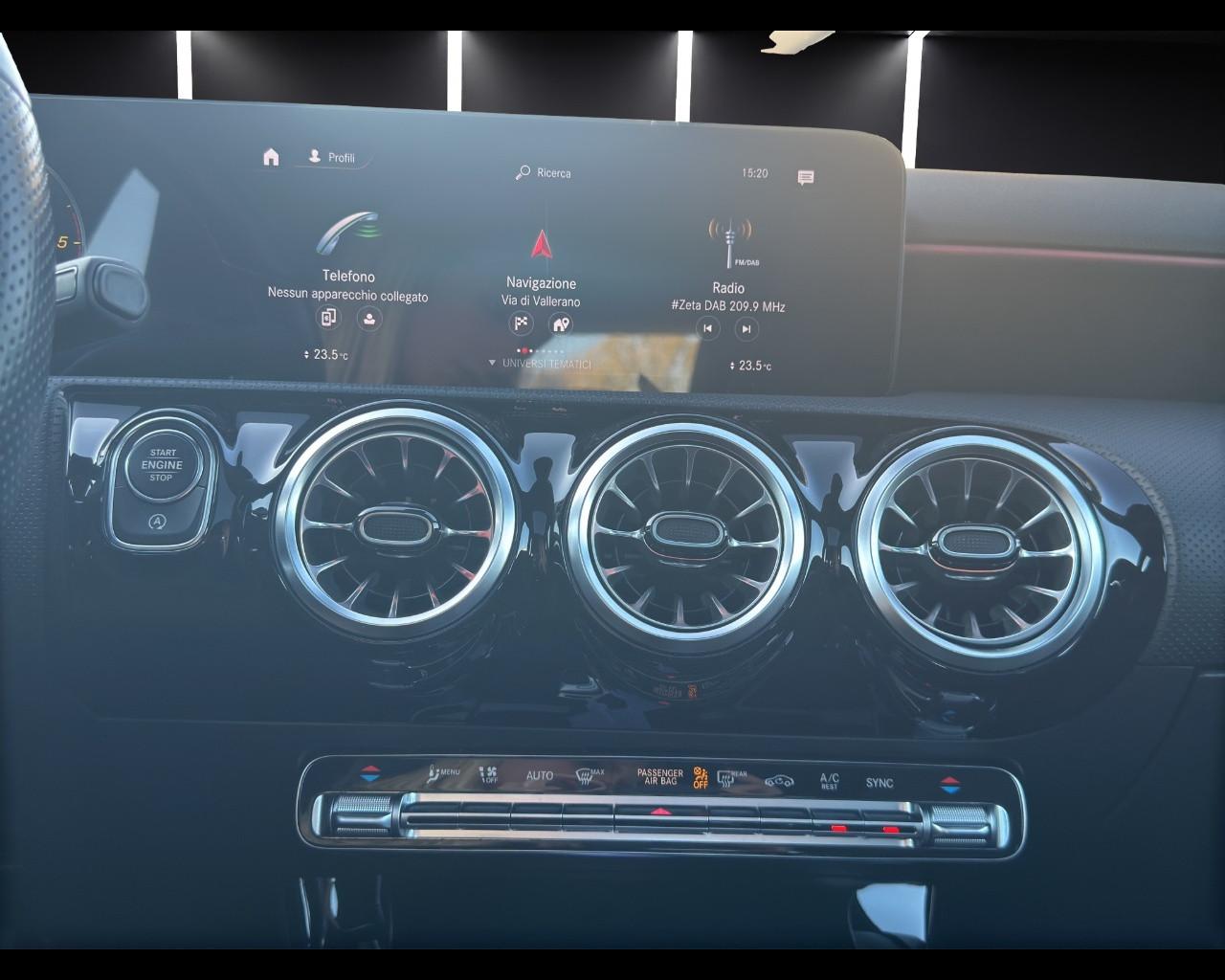 Mercedes-Benz A 180 d Automatic Premium TETTO!