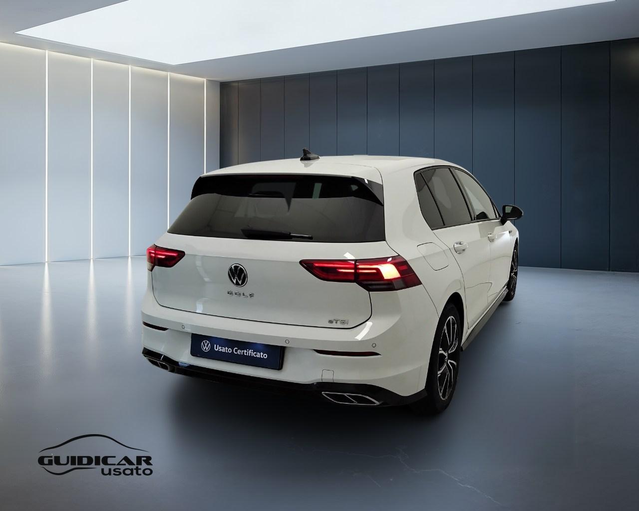 VOLKSWAGEN Golf VIII 2020 - Golf 1.5 etsi evo R-Line 130cv dsg