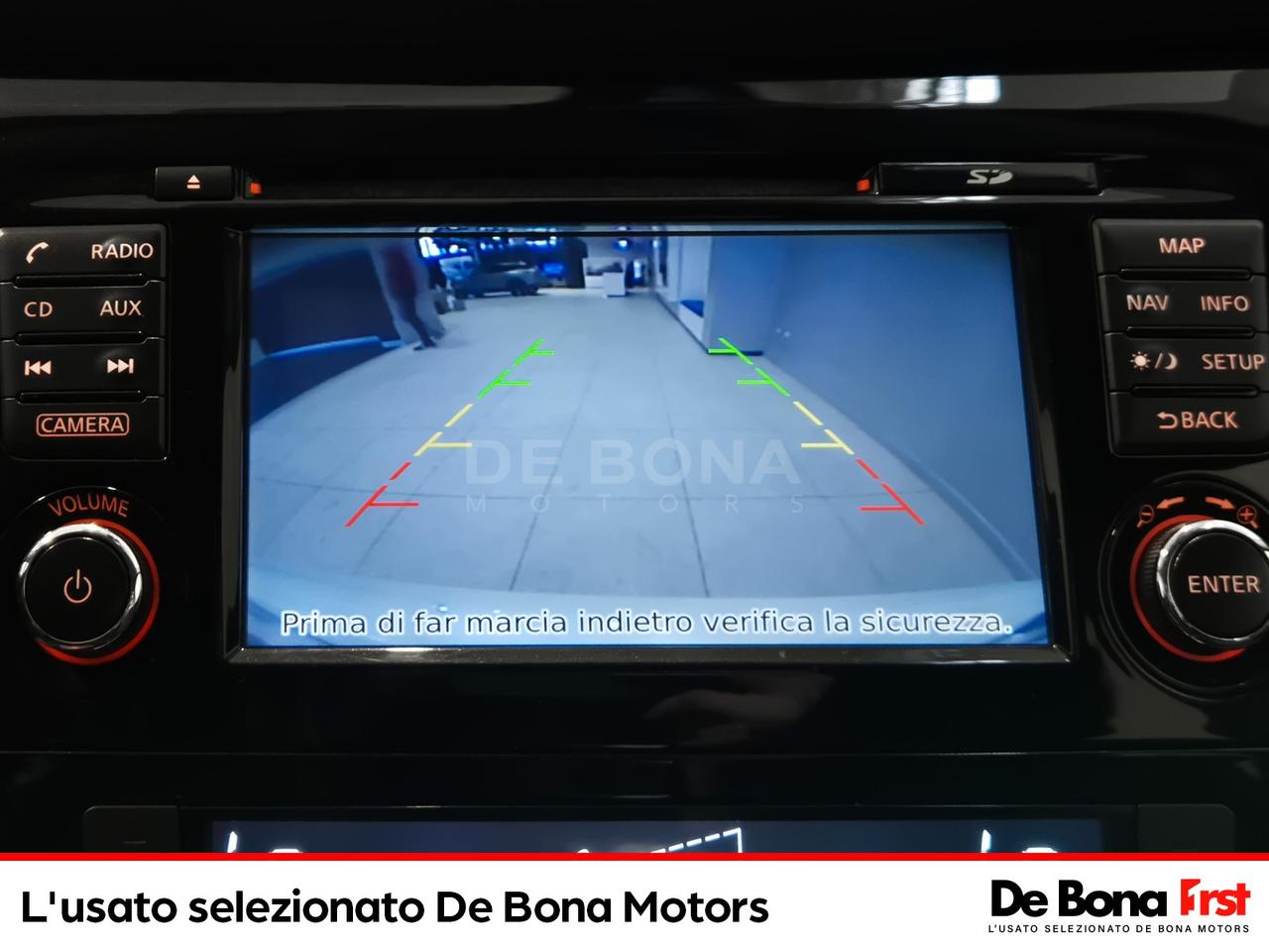 Nissan Qashqai 1.5 dci business 110cv e6