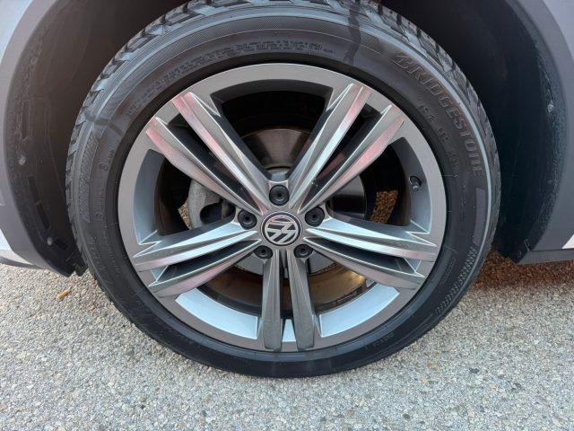 VOLKSWAGEN T-Roc 1.6 TDI SCR SPORT R-LINE