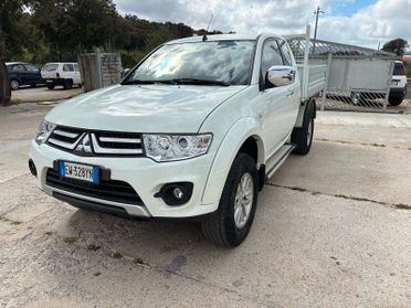 Mitsubishi L200 2.5 DI-D 178CV Club Cab