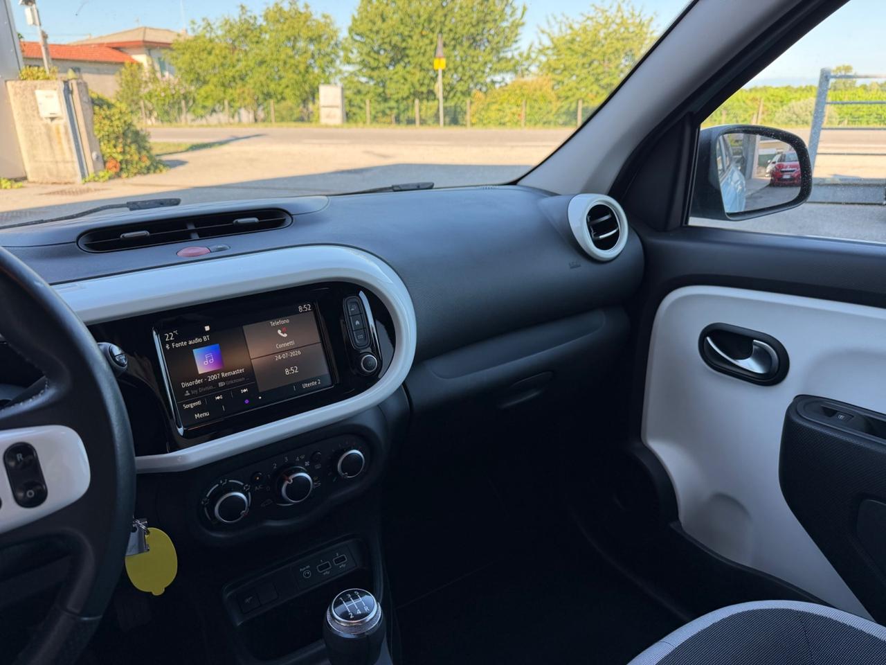 Renault Twingo 1.0 benzina Neopatentati