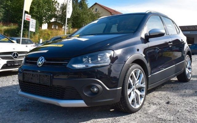 VOLKSWAGEN Polo 1.2 Cross TSI BlueMotion