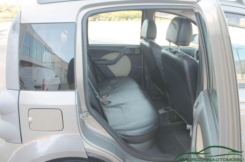 Fiat Panda 1.3 MJT 16V 4x4 Cross