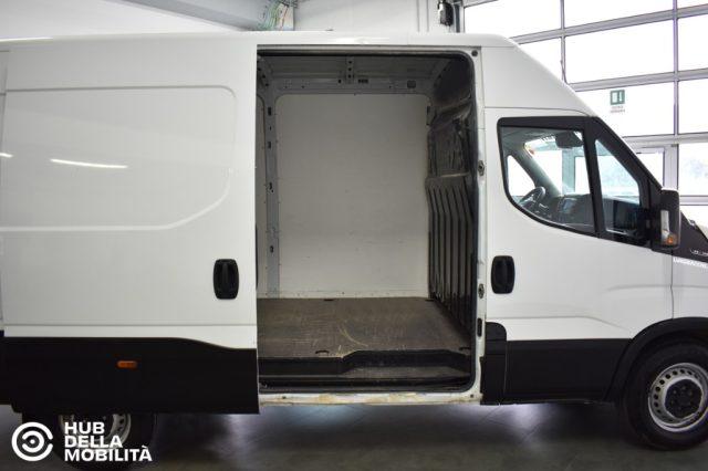 IVECO Daily 35S14V 2.3 HPT PM-SL-TM Furgone