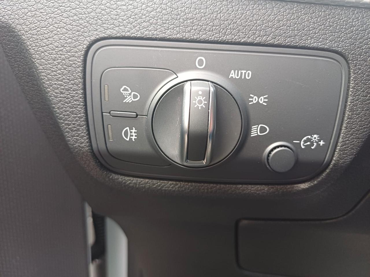 Audi Q2 35 TFSI S tronic line Edition