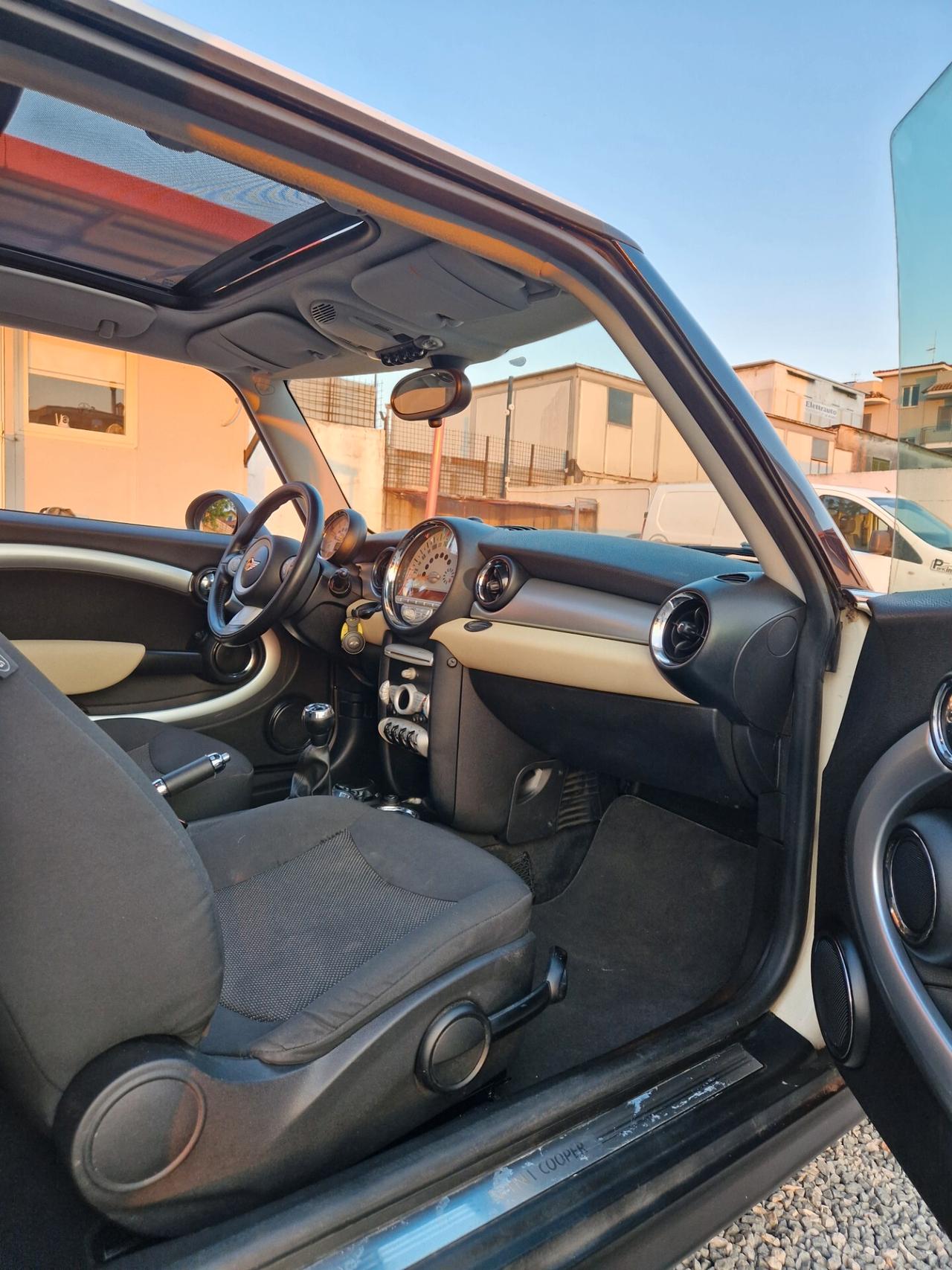 Mini Mini 1.6 16V Cooper D 50 Mayfair