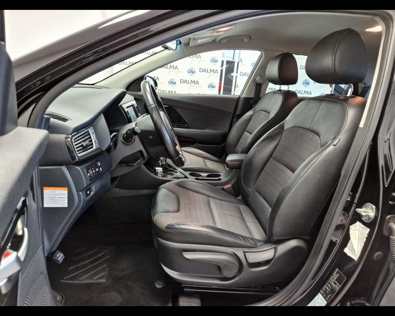 KIA Niro I - Niro 1.6 gdi hev Urban Adas Pack dct my18