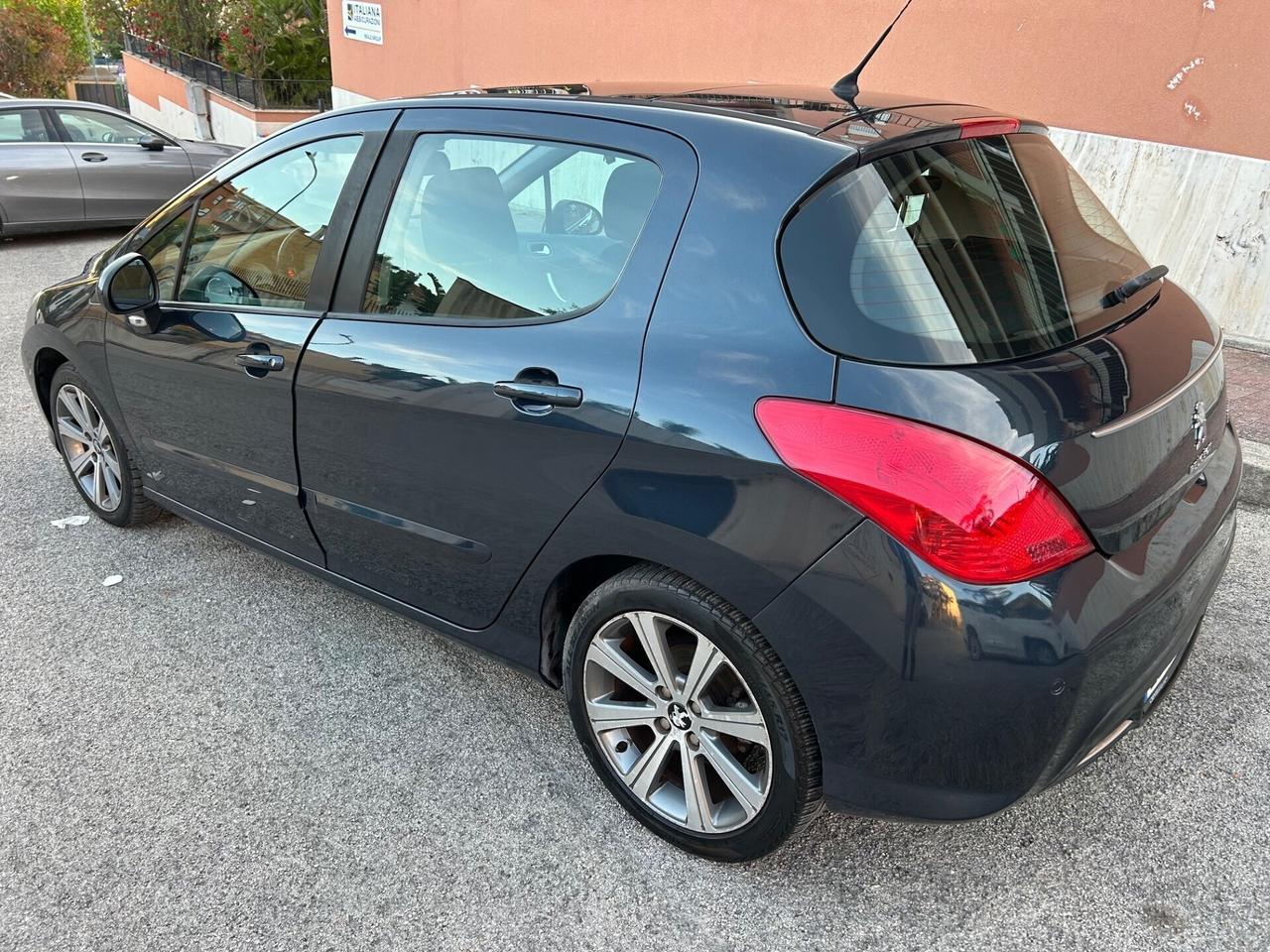 Peugeot 308 1.6 e-HDi allure tetto panoramico