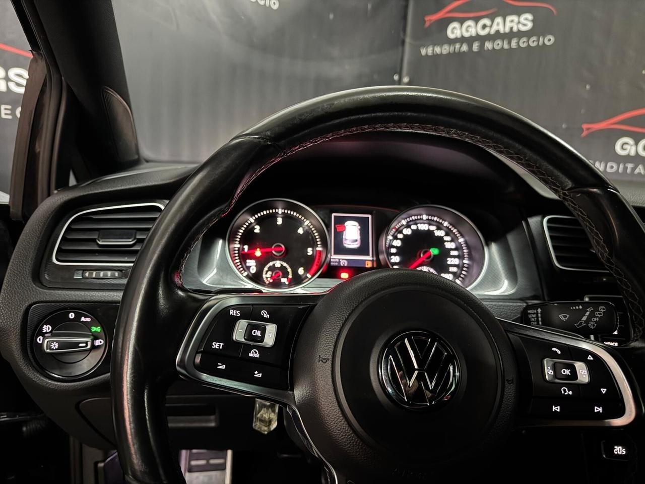 Volkswagen Golf GTD 2.0 TDI DSG