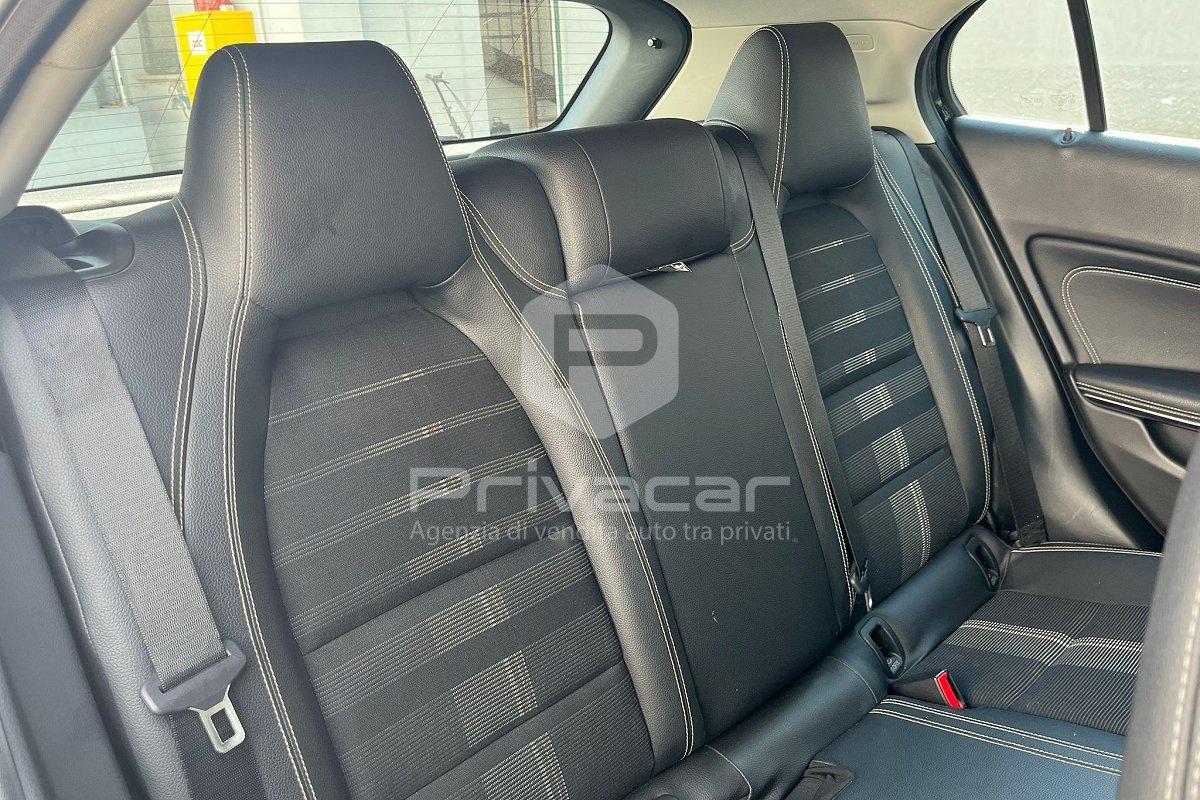 MERCEDES GLA 180 Sport