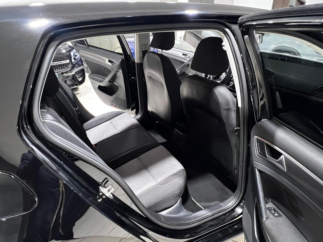 Volkswagen Golf 1.6 TDI 5p. Highline BlueMotion Technology