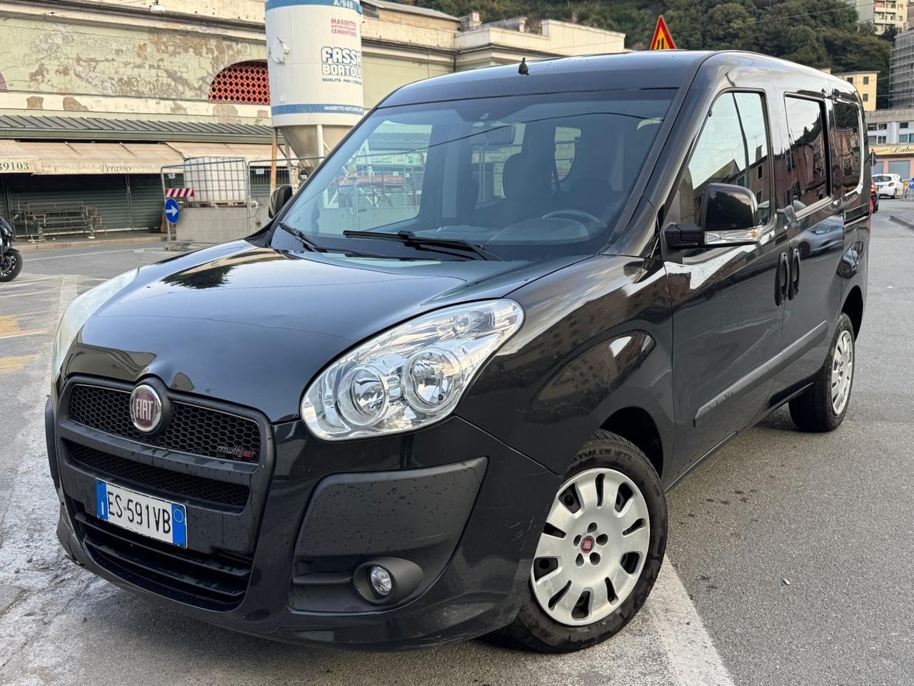 Fiat Doblò 2.0mjt 135cv Emotion - 2013