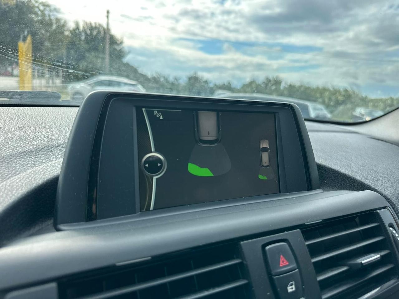 Bmw 114d 5p. Urban 2013