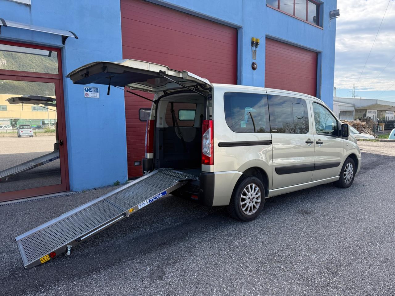 Fiat Scudo 2.0 MJT PC Combi 5+1 per traporto disabili