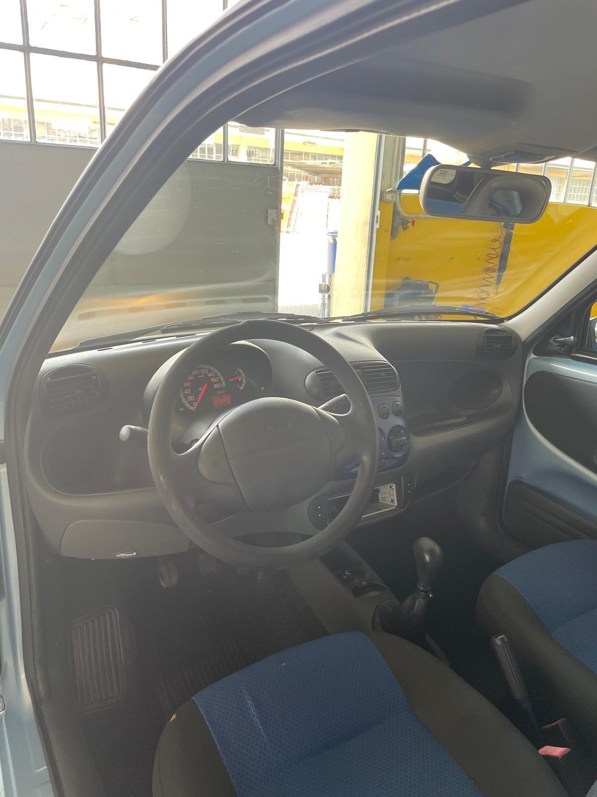 Fiat Seicento 1.1i cat Brush