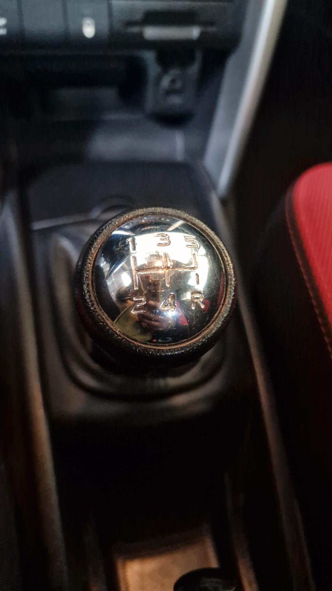 Peugeot 207 1.4 HDi 70CV 5p. Active