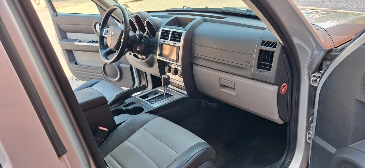 Dodge Nitro 2.8 CRD SE 4WD Auto