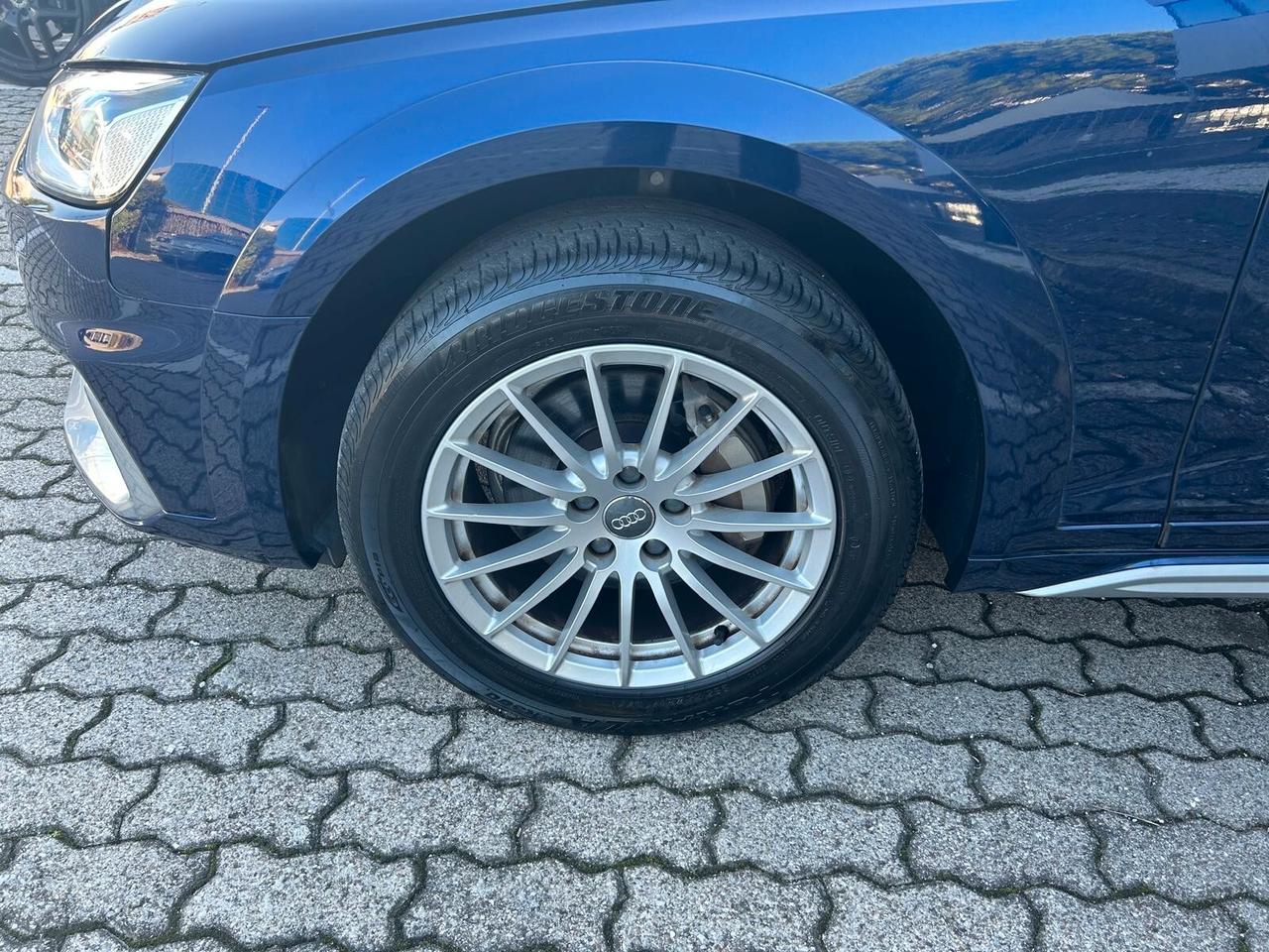 Audi A4 allroad 40 2.0 tdi quattro 190cv s tronic GRANDINATA