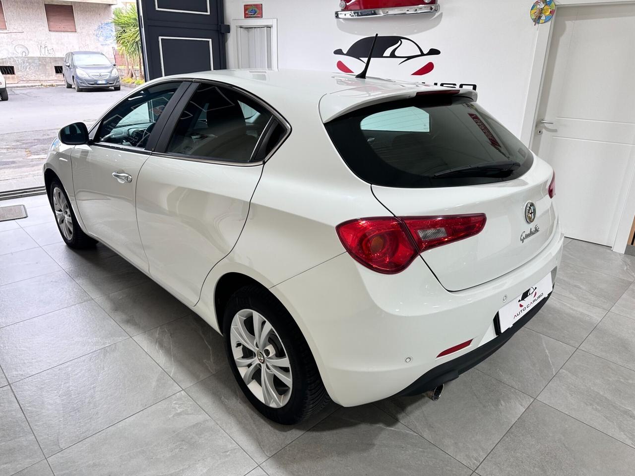 Alfa Romeo Giulietta 1.6 JTDm-2 105 CV Distinctive