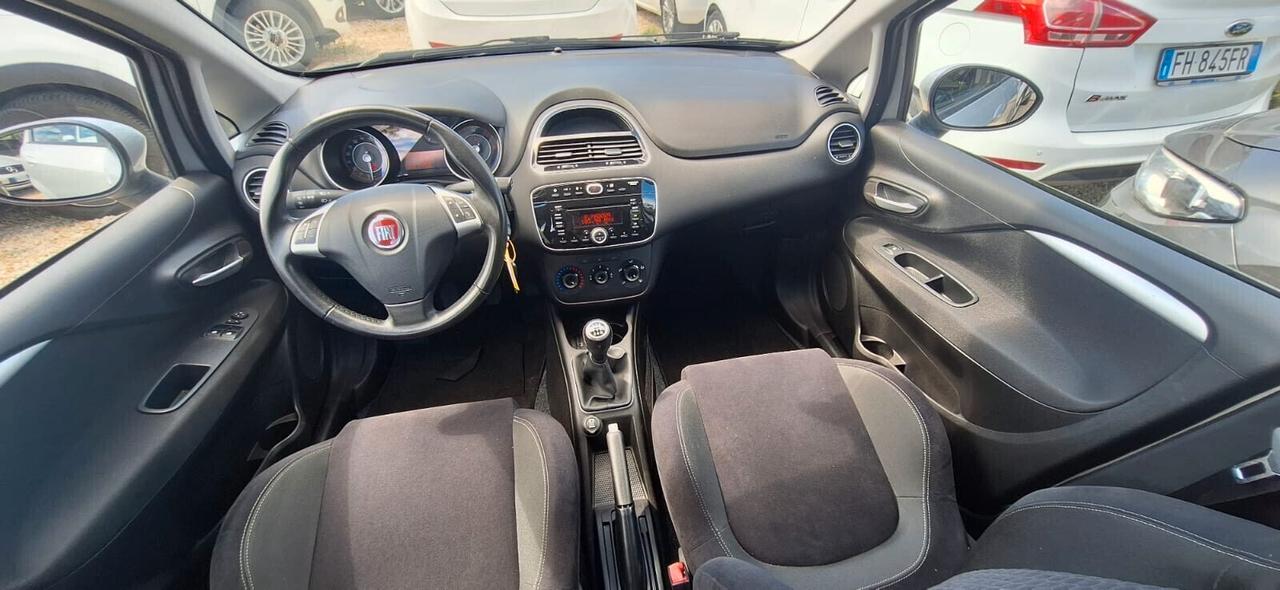 Fiat Punto 1.3 MJT II 75 CV 3 porte Lounge OK NEOPATENTATI !!!