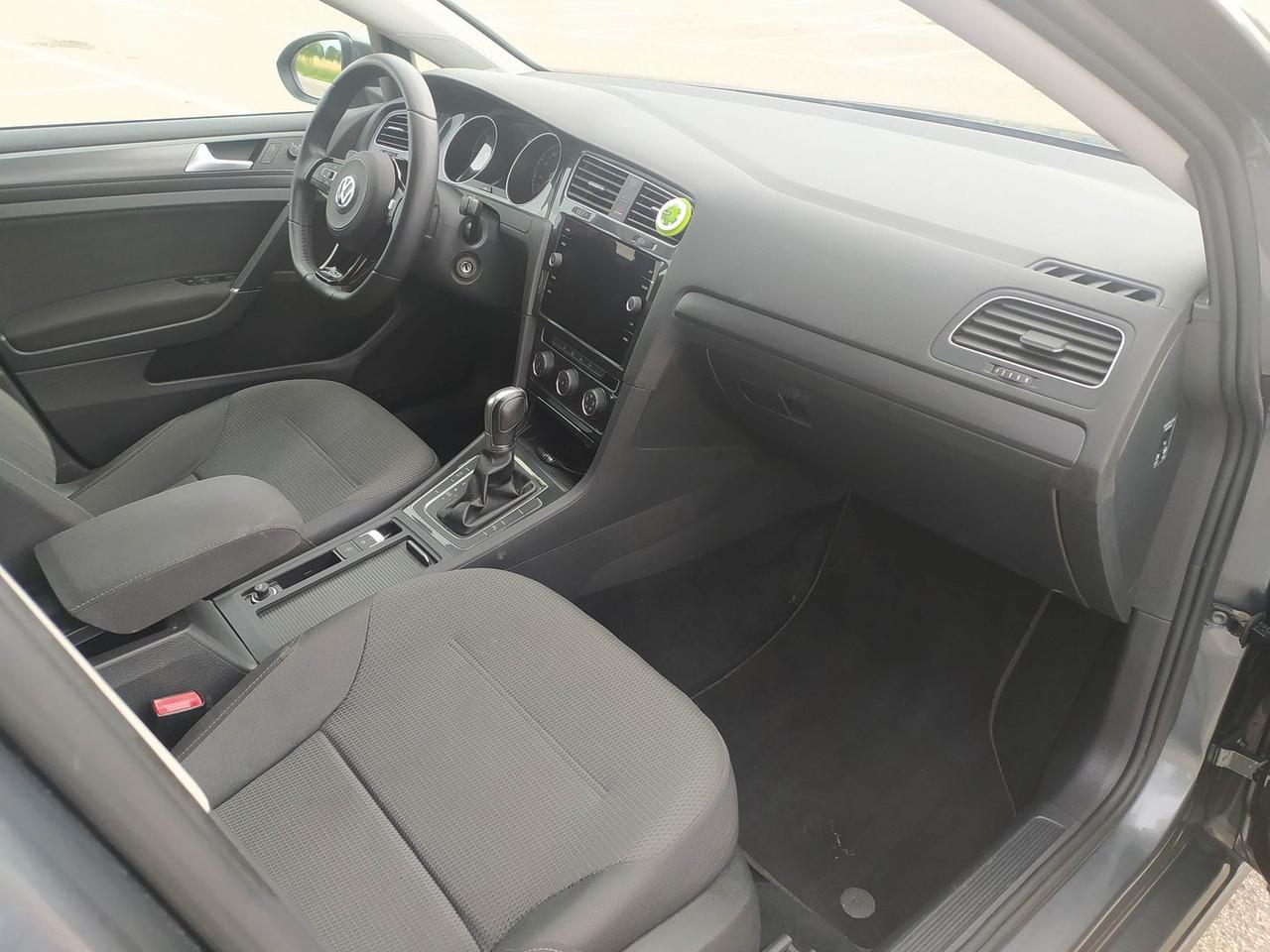 Volkswagen Golf Business 1.6 TDI BlueMotion #11156