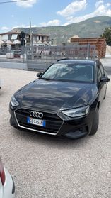 Audi A4 Avant 35 TDI/163 CV S tronic
