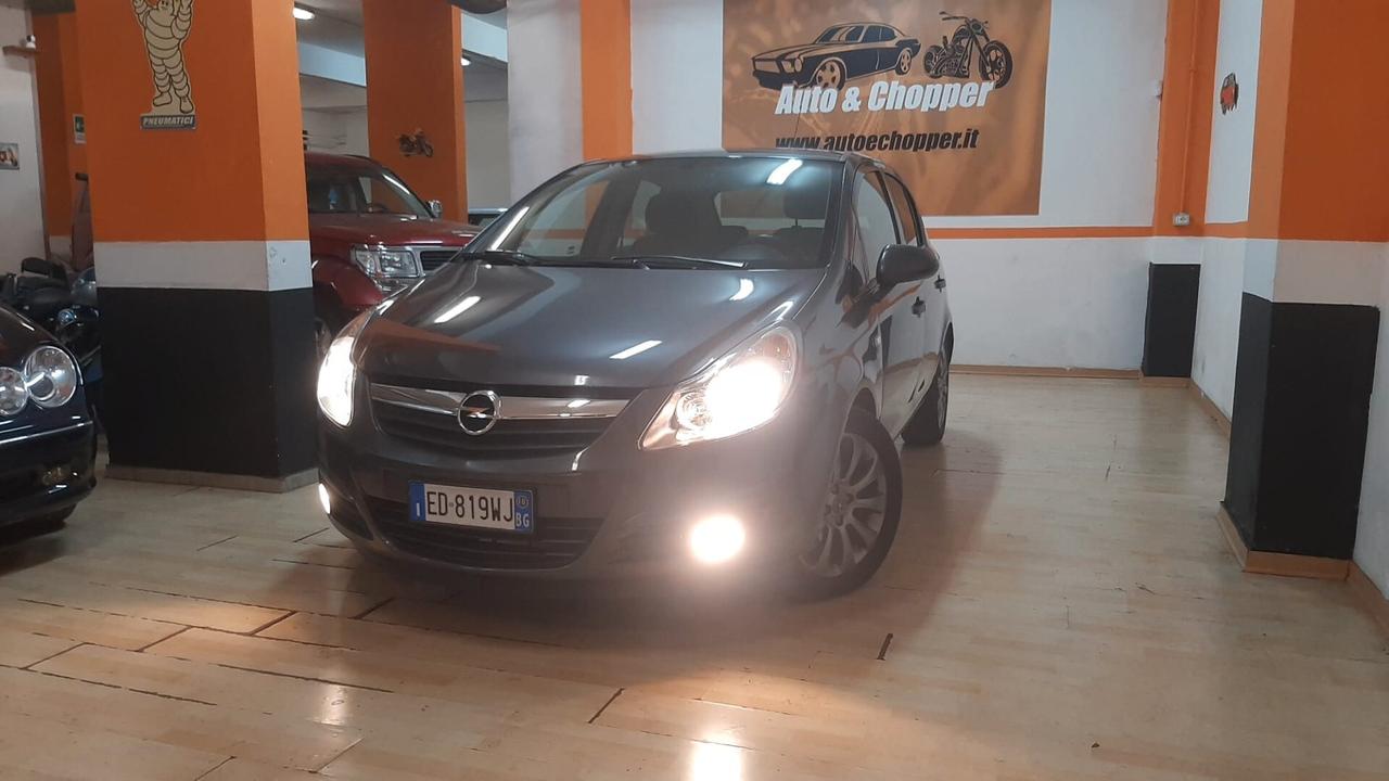 OPEL CORSA 1.2 BENZ EURO 5 NEOPATENTATI 86.0000 KM