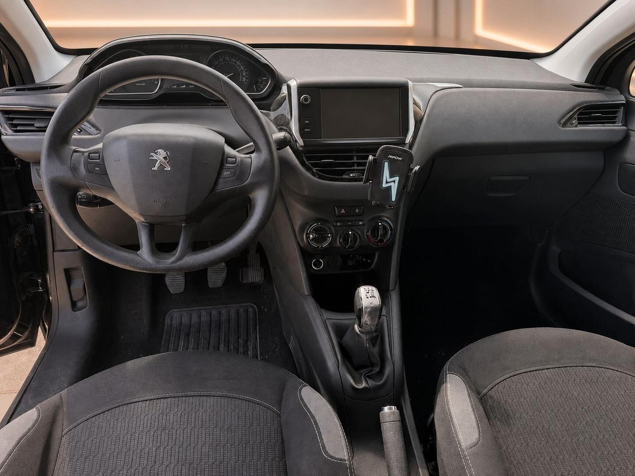 Peugeot 208 1.4 HDi 68 CV 5 porte Business