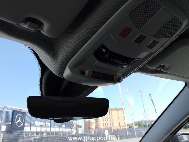 Jeep Avenger 1.2 turbo e-hybrid mhev Summit fwd 110cv e