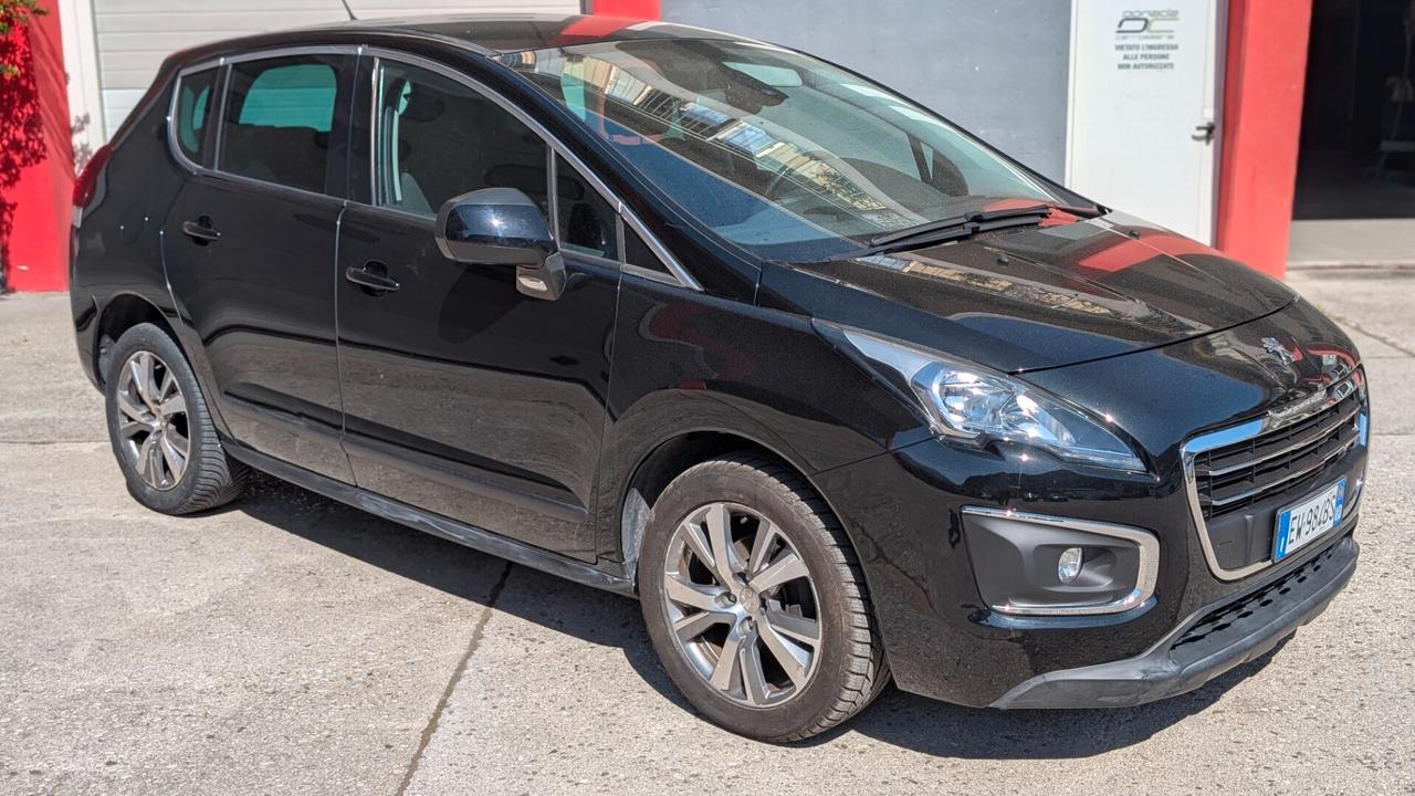Peugeot 3008 1.6 HDi 115CV Allure