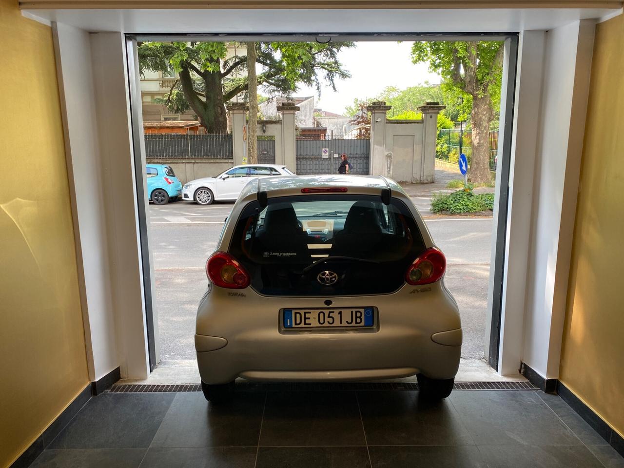 Toyota Aygo 1.0 5p Sol 98.000KM - NEOPATENTATI!!!