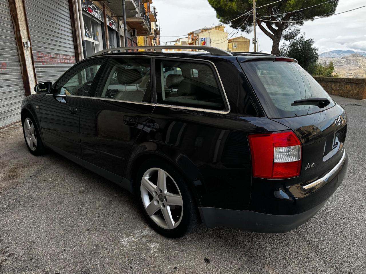 Audi A4 1.9 TDI/130 CV cat - 2002