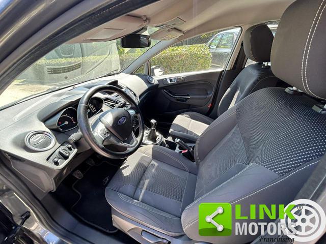 FORD Fiesta Titanium