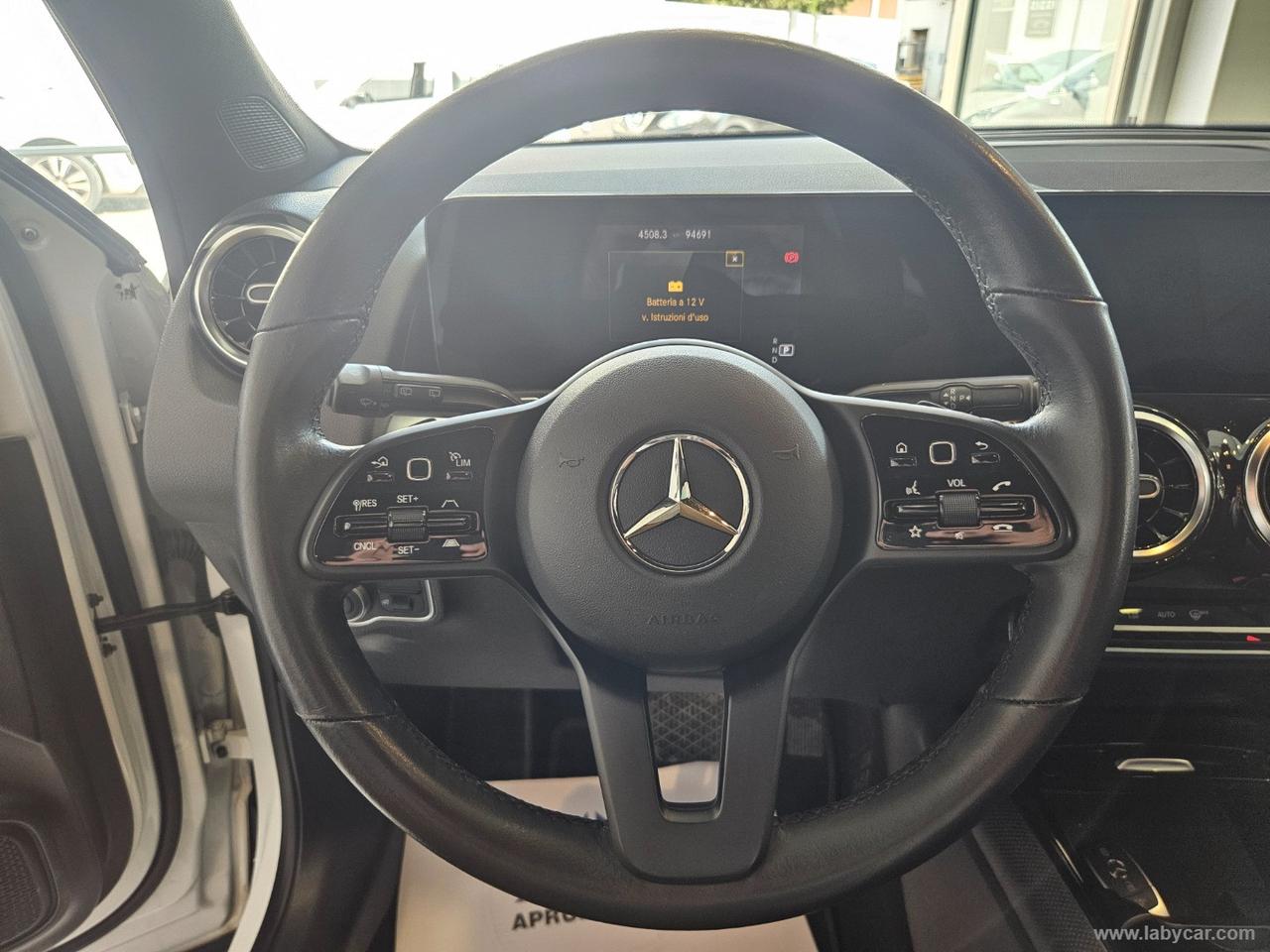 MERCEDES-BENZ GLB 200 d Automatic Sport Plus 7 POSTI