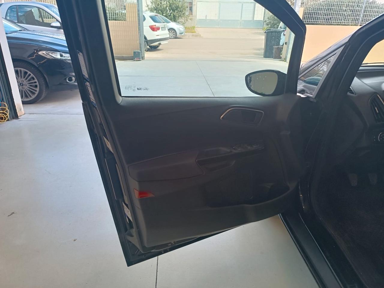 Ford B-Max 1.5 TDCi 75 CV Business Titanium