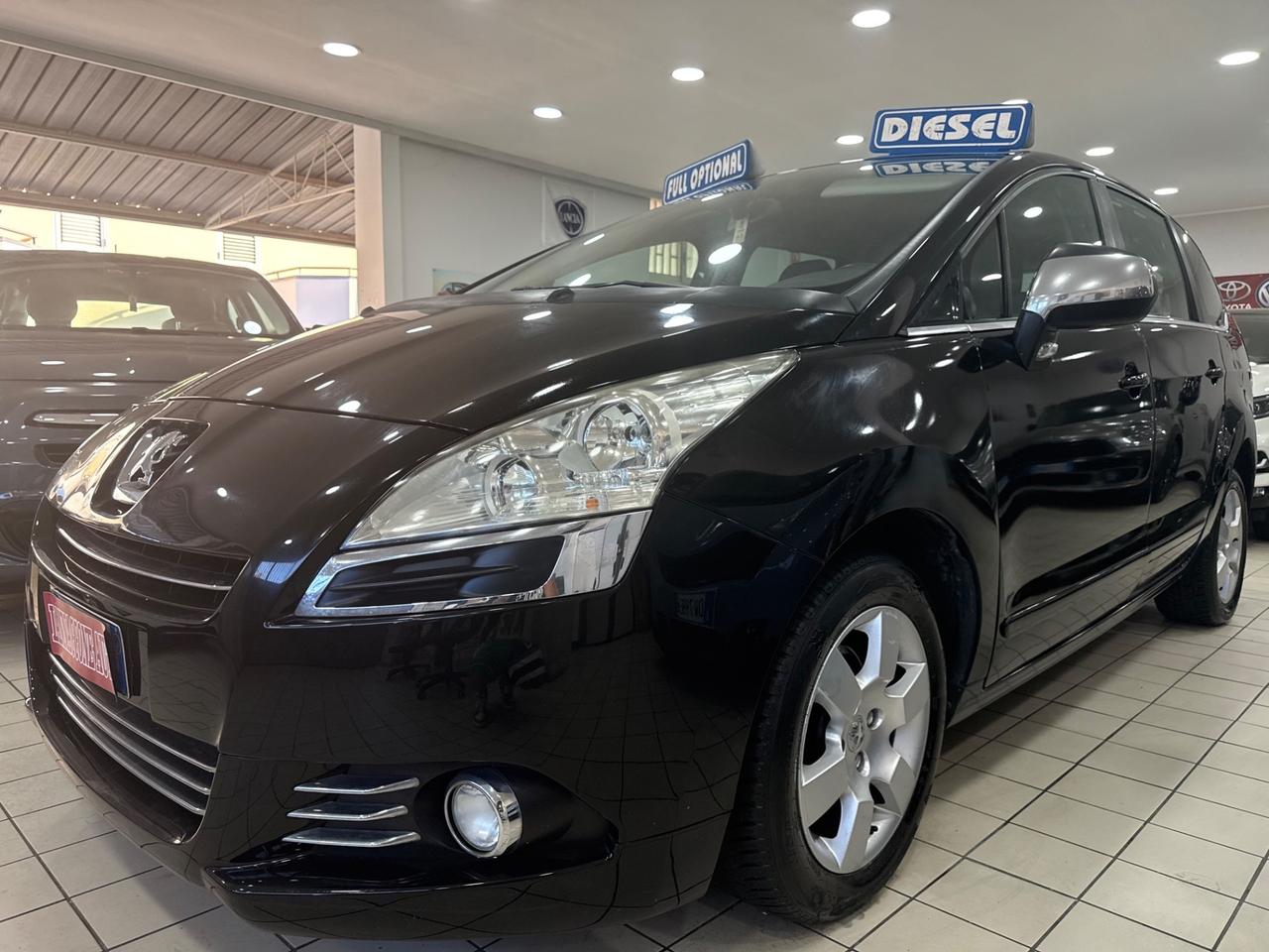 Peugeot 5008 1.6 hdi 2012 7 posti nuova