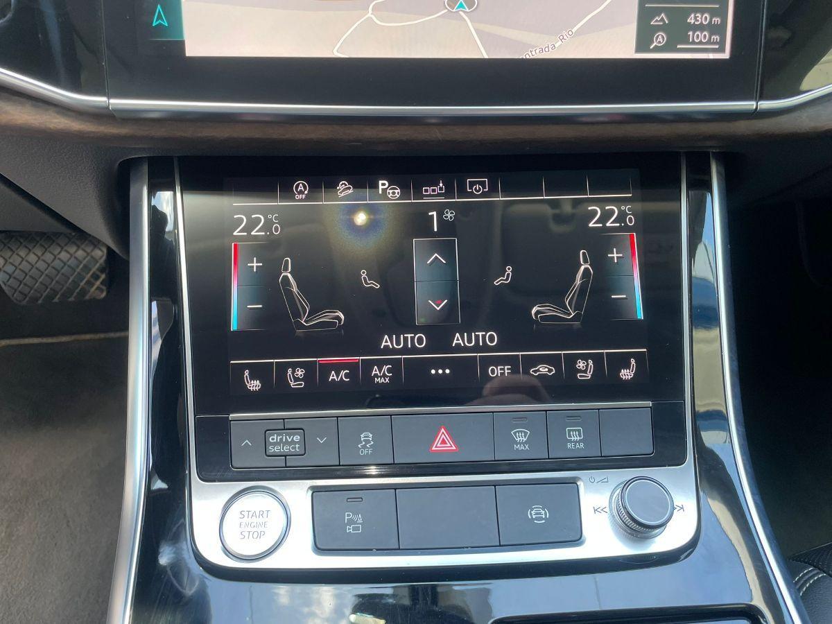 AUDI - Q8 - 50 TDI 286 CV quattro tiptronic Sport
