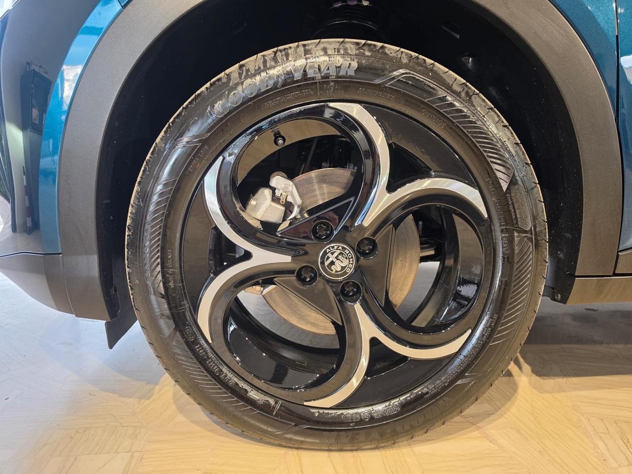 Alfa Romeo Junior 1.2 145 CV Hybrid eDCT6 Speciale