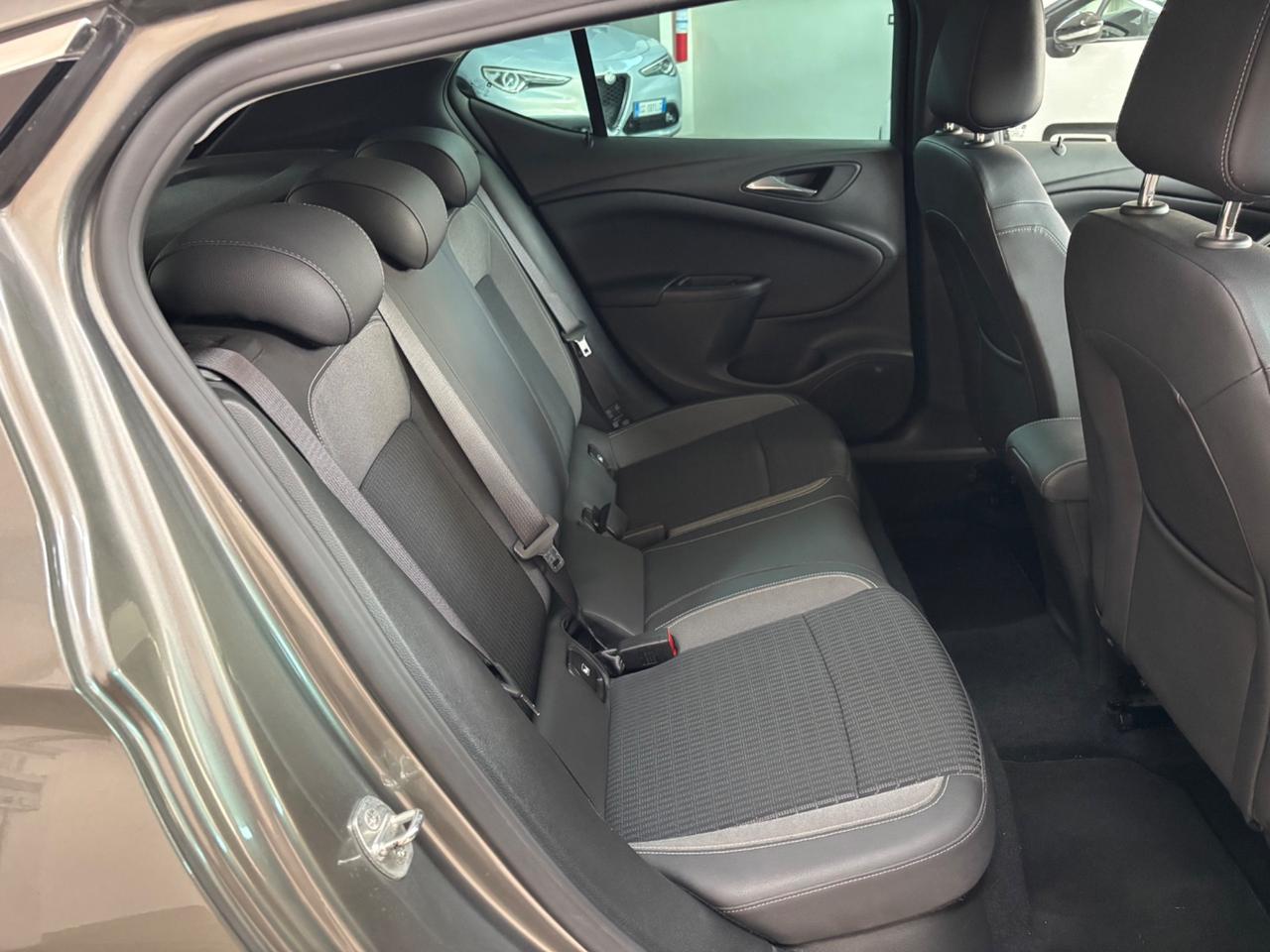 Opel Astra 1.5 CDTI 122 CV S&S 5 porte Business Elegance