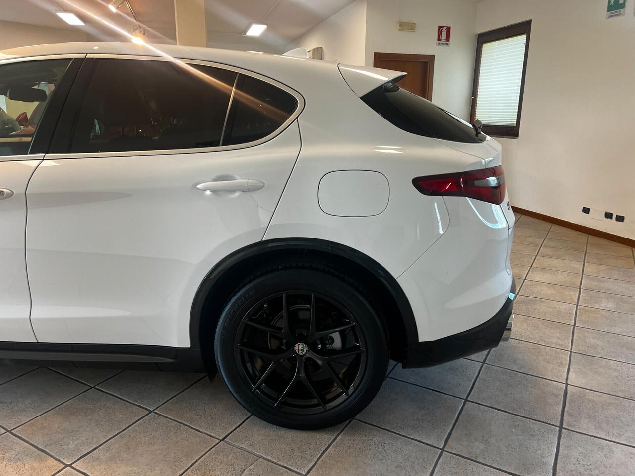 Alfa Romeo Stelvio 2.2 Turbodiesel 210 CV AT8 Q4 Ti