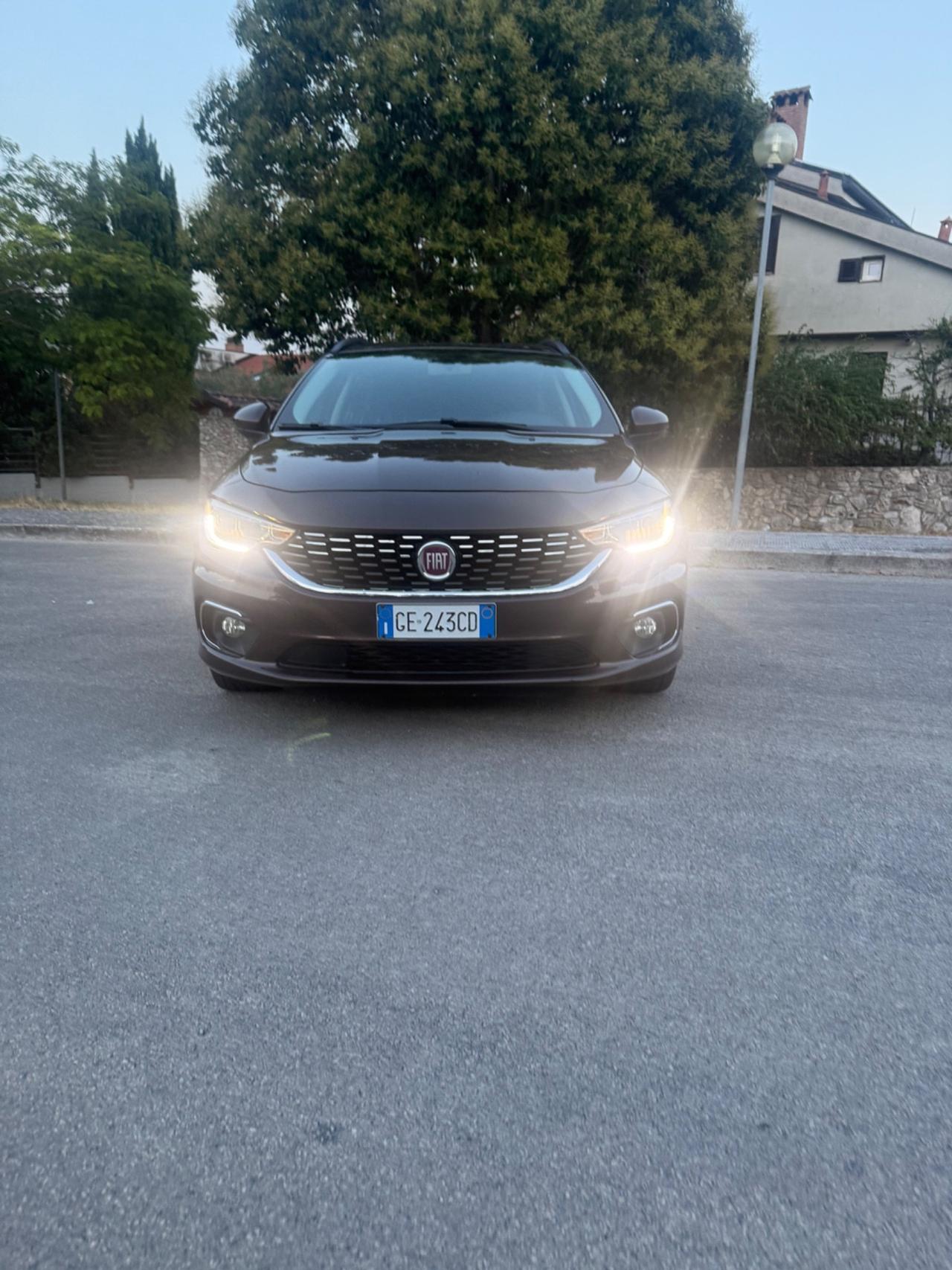 Fiat Tipo 1.6 Mjt S&S SW Lounge